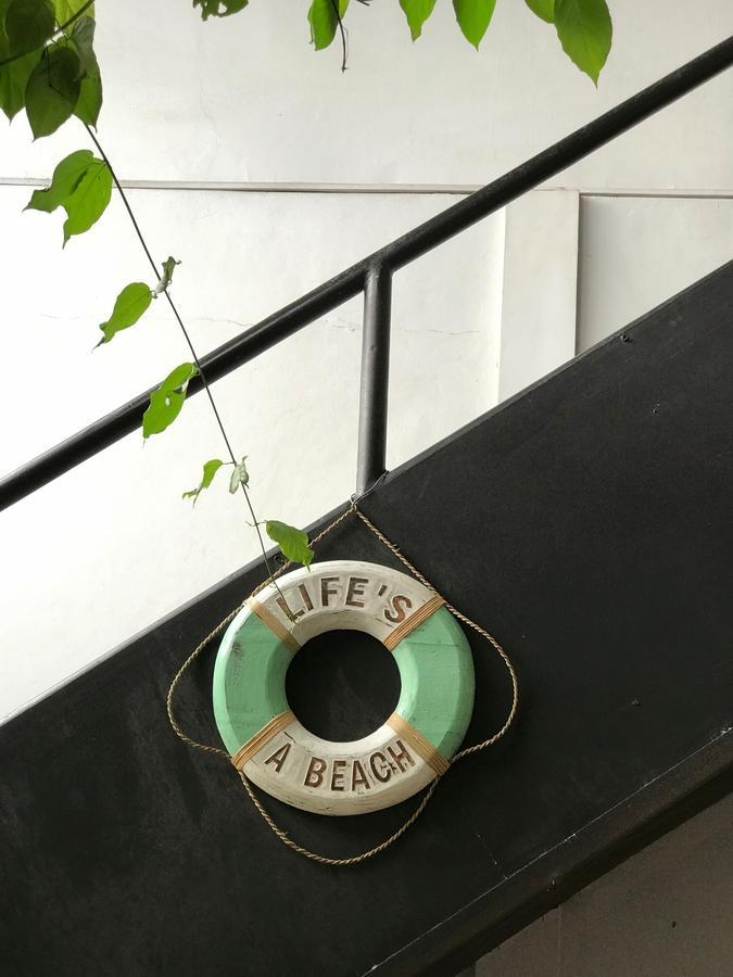 Matta Lodge Kuta Selatan Zewnętrze zdjęcie