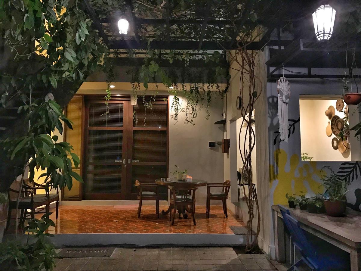 Matta Lodge Kuta Selatan Zewnętrze zdjęcie