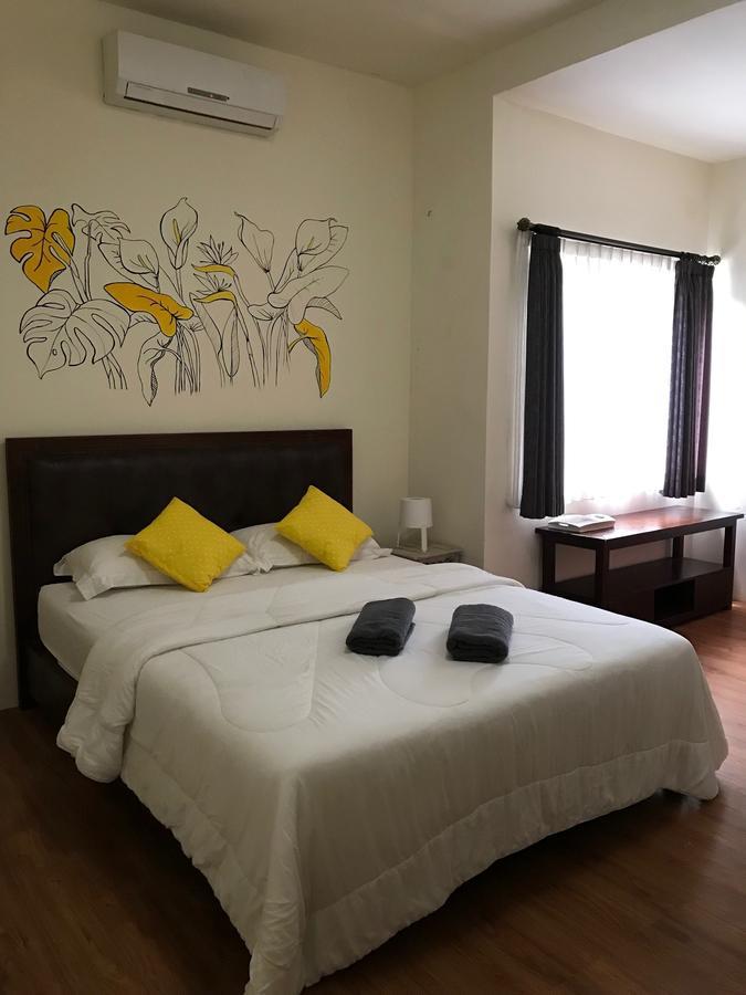 Matta Lodge Kuta Selatan Zewnętrze zdjęcie